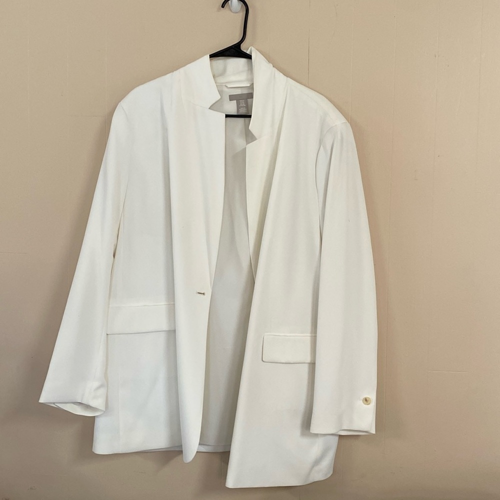 H&M white blazer